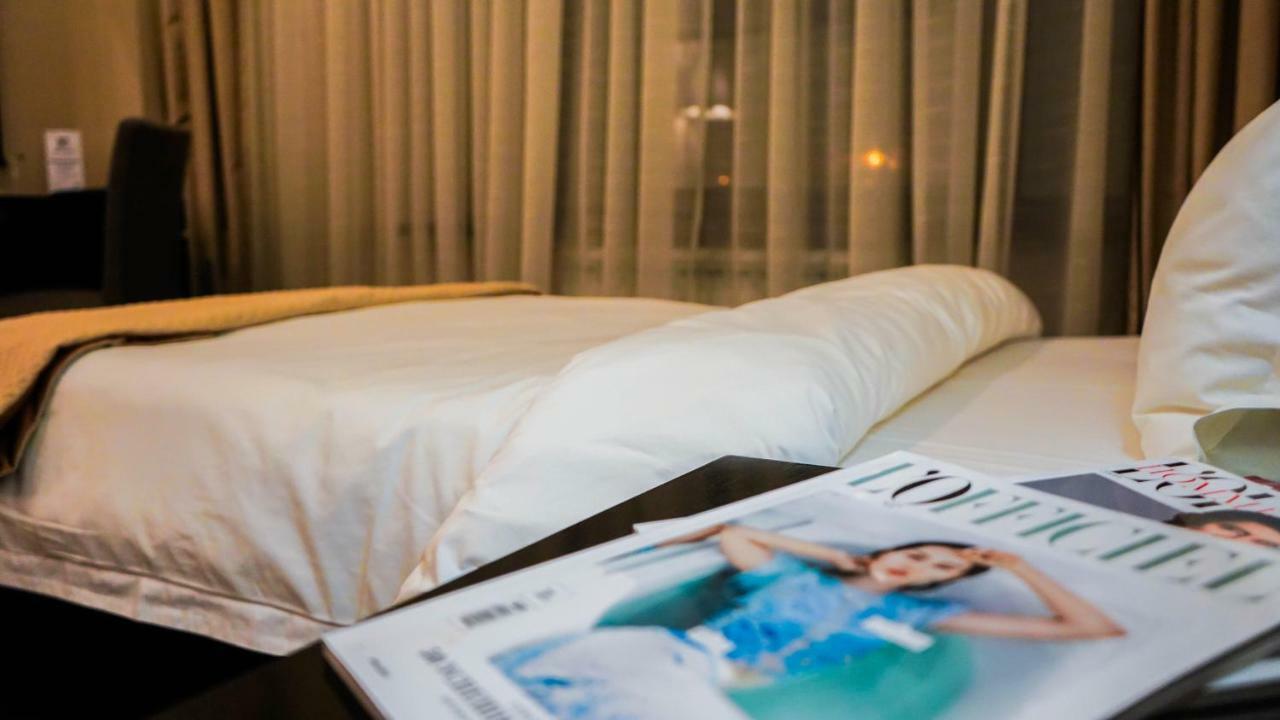 JB hotel Astana Buitenkant foto