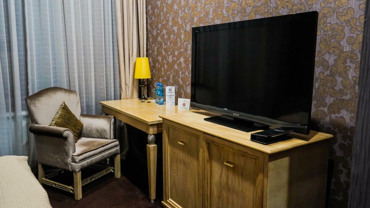 JB hotel Astana Buitenkant foto
